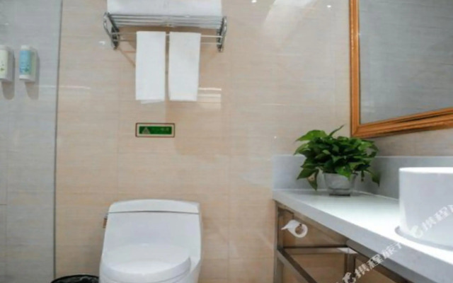 Vienna 3 Best Hotel (Baoding Gaobeidian Baigou New Town Aerospace Hospital Youyi Road)