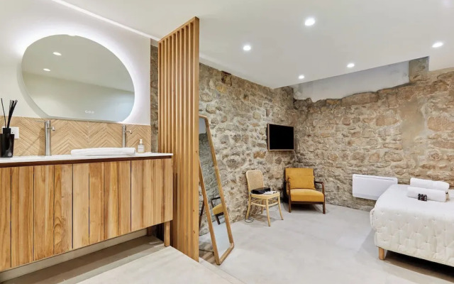 Amazing Apartment in the Center of Paris