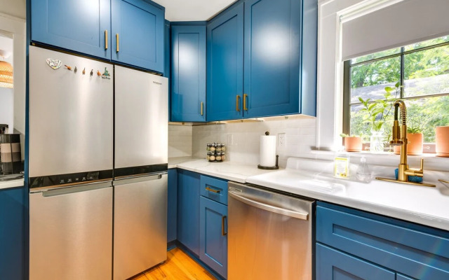 Updated Atlanta Getaway w/ Yard ~ 5 Mi to Downtown