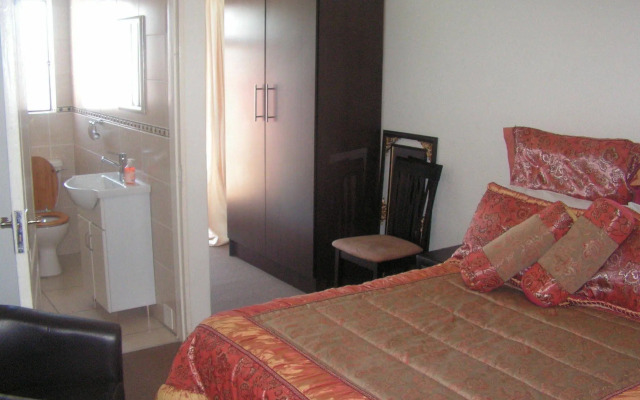 Moshitametsi Guesthouse