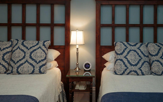The Marshall House, Historic Inns of Savannah