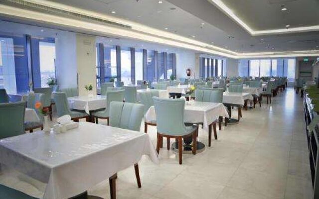 Zaha Taiba Hotel