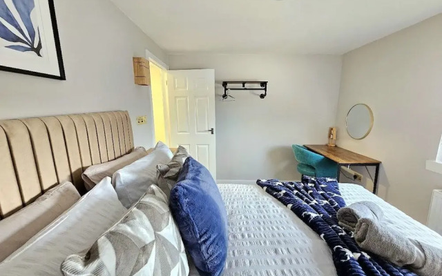 Warm & Cosy Home in Glasgow