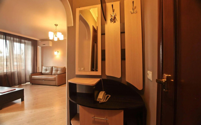 Кварт Апартаменты на Белорусской