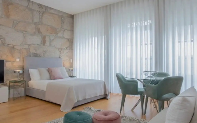 Liiiving in Porto Downtown Luxury Apartment 2R