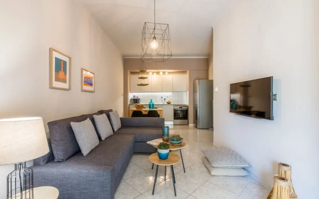 Nautilus Charm Apartment