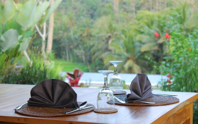 The Papas Villas