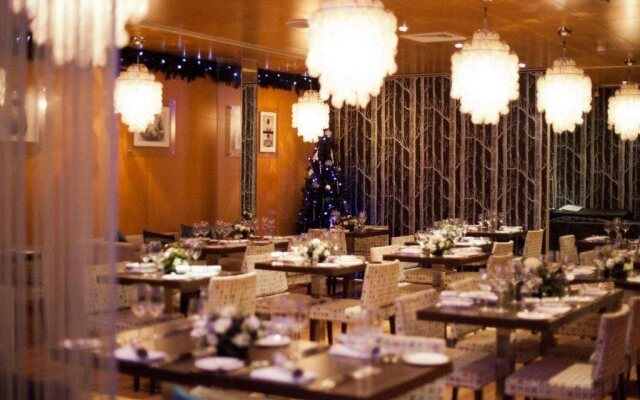 Beales Hotel