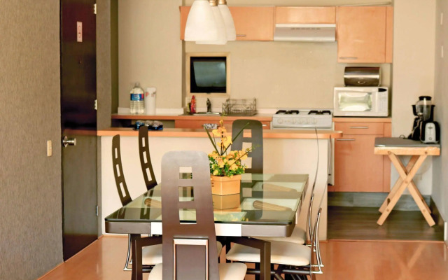 Puerta Alameda Suites
