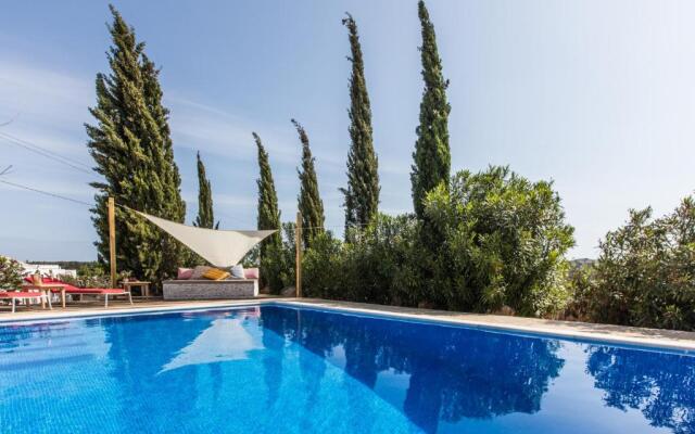 Can Rosa Ibiza, private pool, 10 minutes from the beach