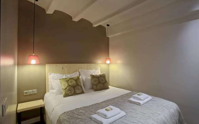 Ssa Sagrada Familia Apartments