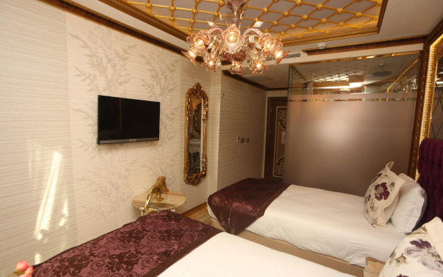 Laleli Blue Marmaray Hotel