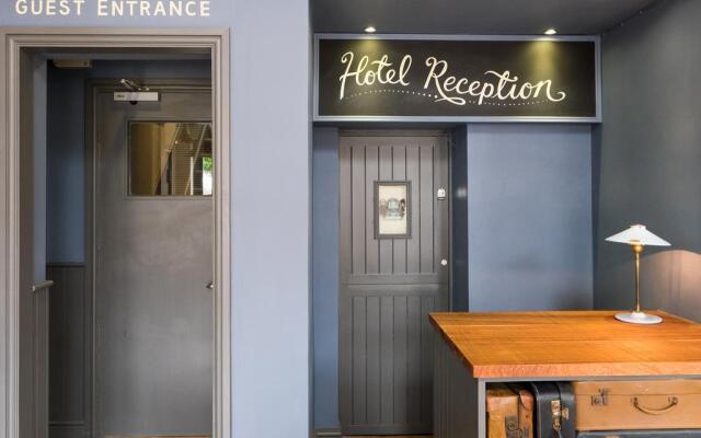 hotelImage