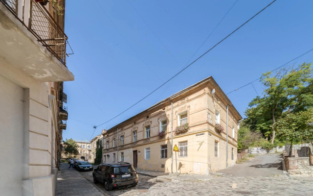 Romantic Panorama Krakivska street