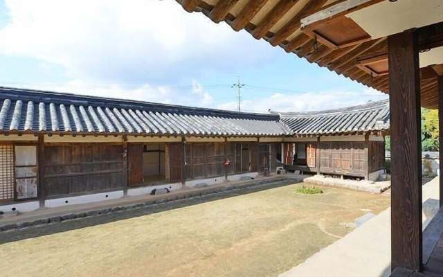 Suaedang Hanok Stay