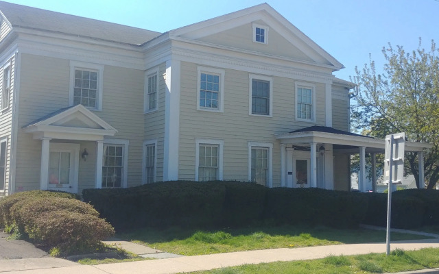 Delamater Inn