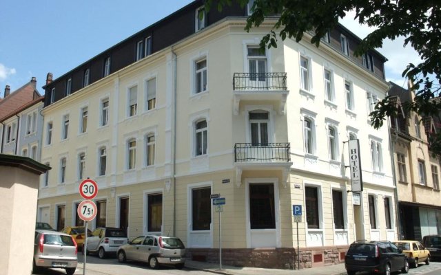 Hotel Deutscher Kaiser - Lichtental
