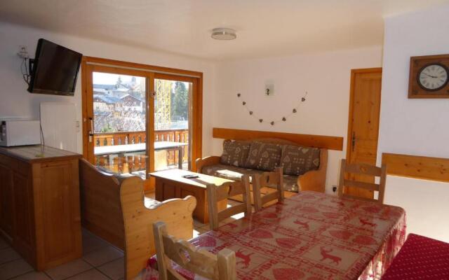 Appartement Champagny-en-Vanoise, 4 pièces, 8 personnes - FR-1-464-47