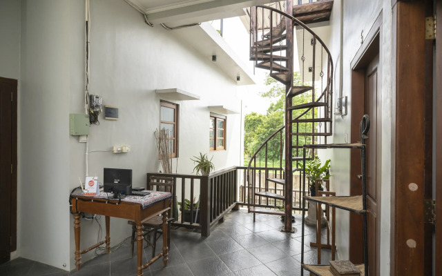 Super OYO 2417 Panen House