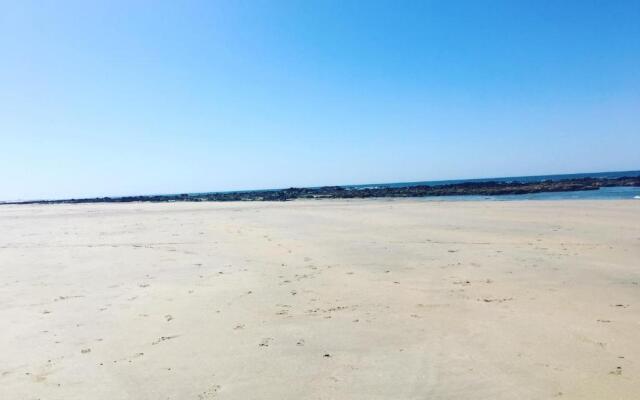 Spacious Modern Beach House - Esposende