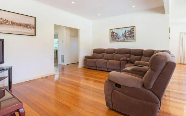 Renovated Beach Beauty - Rosebud