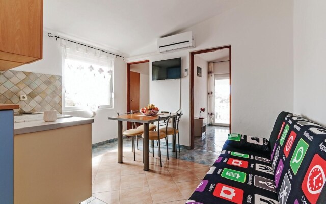 Nice Apartment in Vir With 2 Bedrooms and Wifi