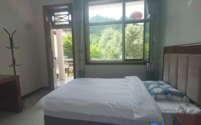 Tianshui Keyuanju Homestay (Maiji Mountain Scenic Area)
