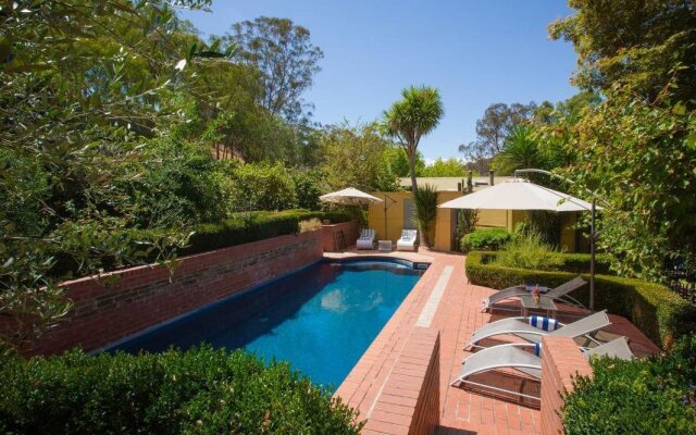 Valley Guest House