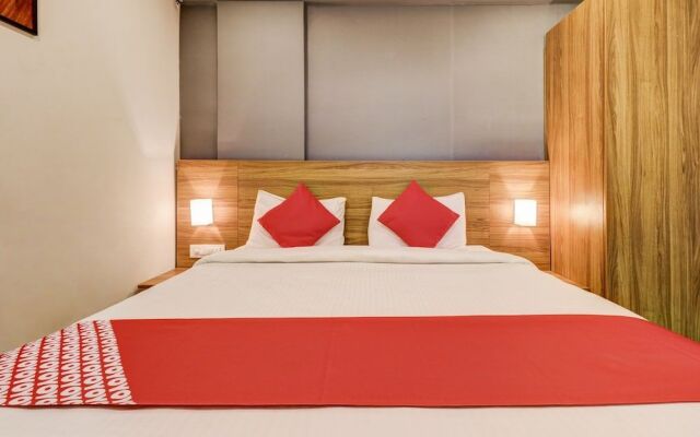 OYO Flagship 14799 NR Residency
