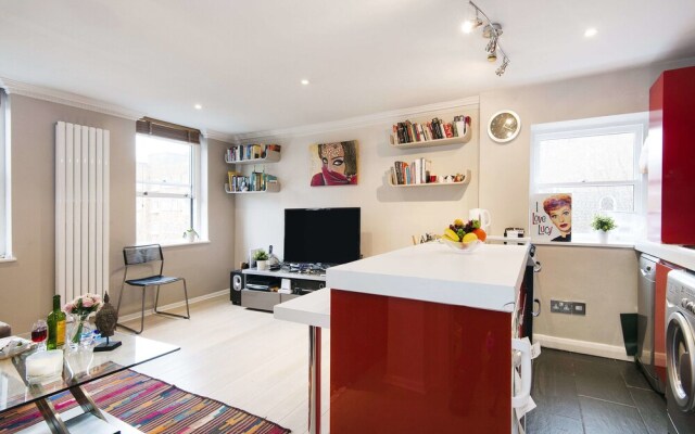 Stylish Marloes Apartment - JNM