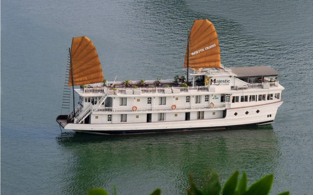 Majestic Cruise
