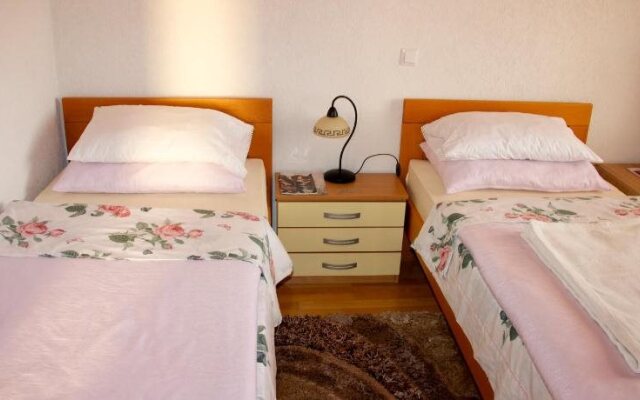 Guesthouse Relax and Fly Sarajevo
