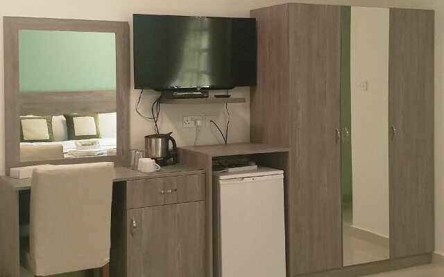Sovereign Hotel - Marriage Certificate Required