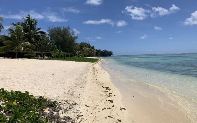 Panama Beachfront Apartments Rarotonga