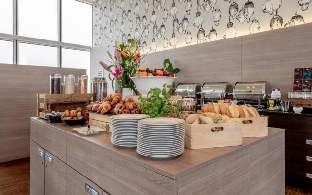 Garner Hotel Berlin - Spandau