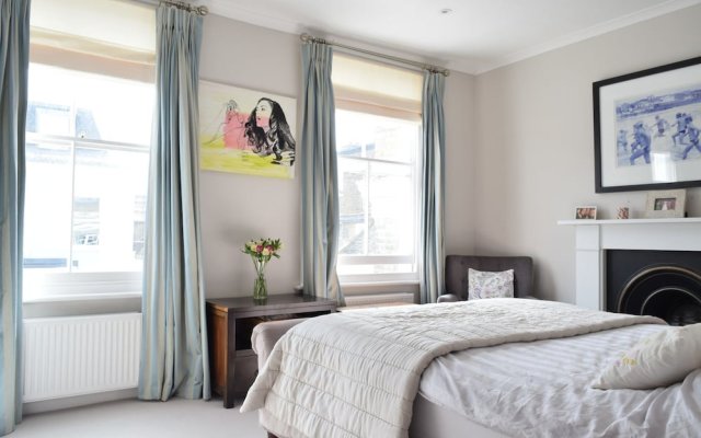 2 Bedroom House in Fulham