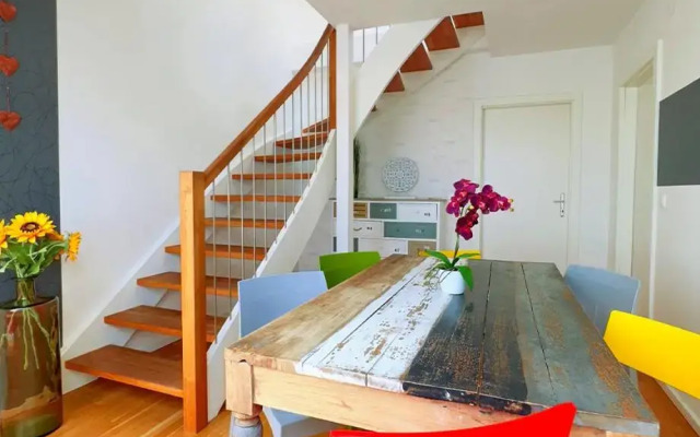 Elegant Duplex Danube Canal