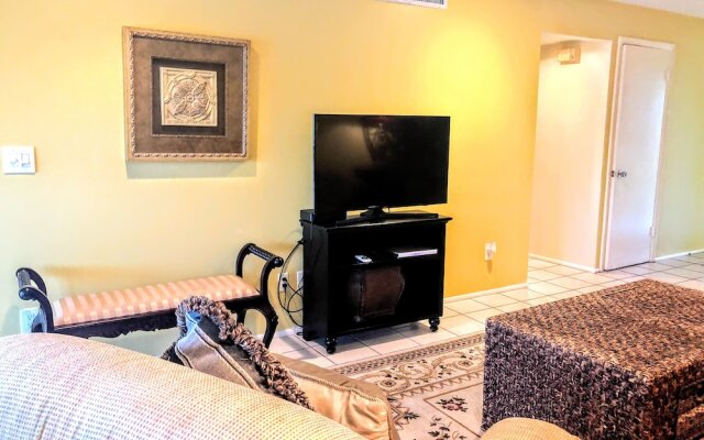 Olde Naples Condo #815