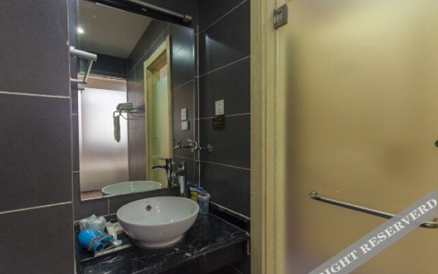 Riyuexing Business Hotel