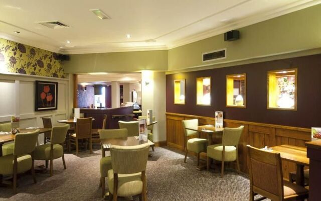 Premier Inn Glasgow Airport
