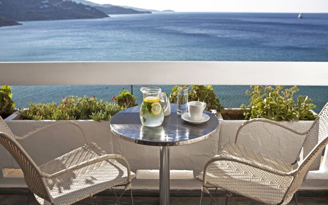 Hotel Perrakis