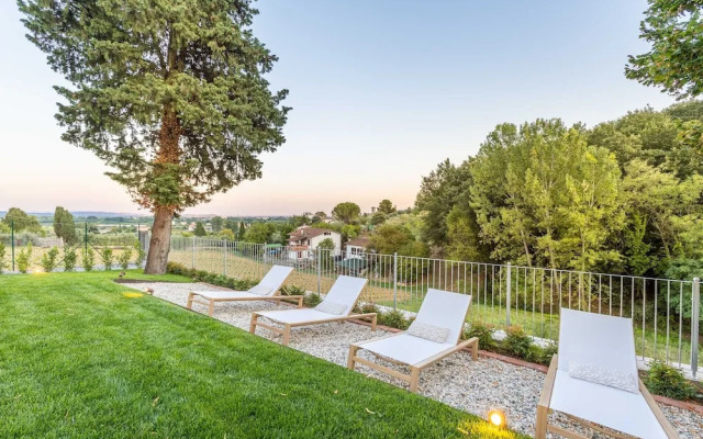 Villa Podere Falcione