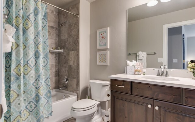 Red Cliffs 3 Bedroom Apts by Redawning