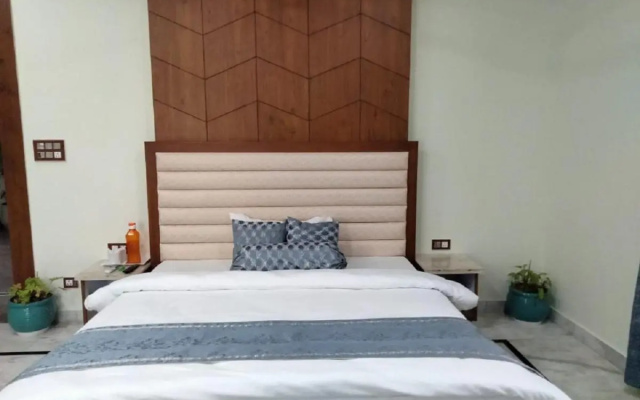 Matoshree Club and Resort