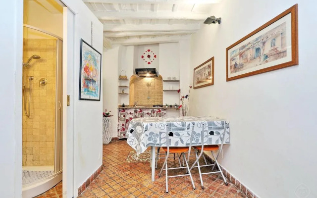 Navona apartments-Angels&Demons area