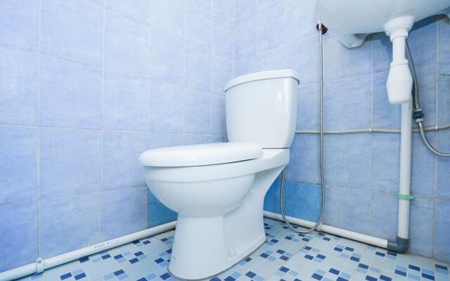 OYO 1624 Panjang Jiwo Residence