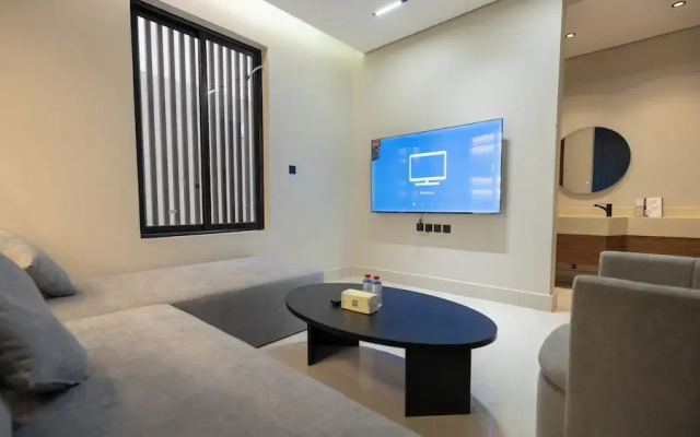 Luxury two bedroom Apartment Al Rawdha