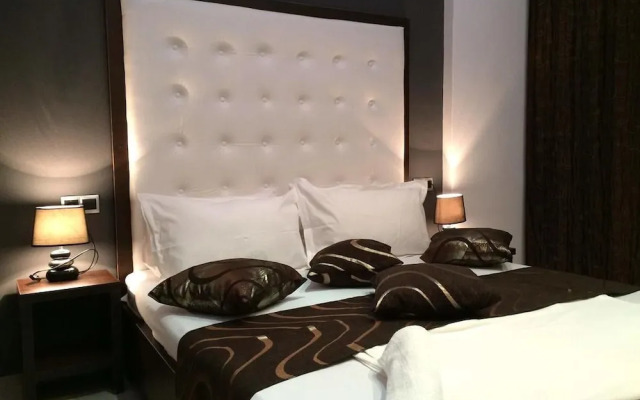 Residence Apartments