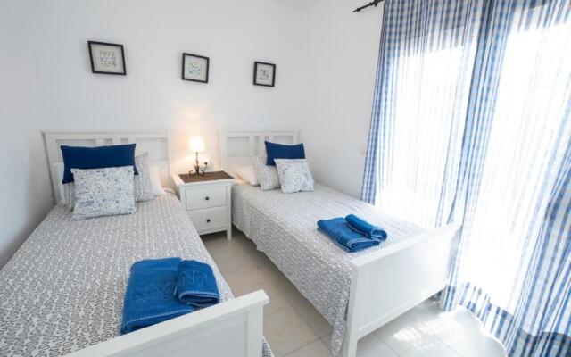 Nueva Nerja 71 Menyber