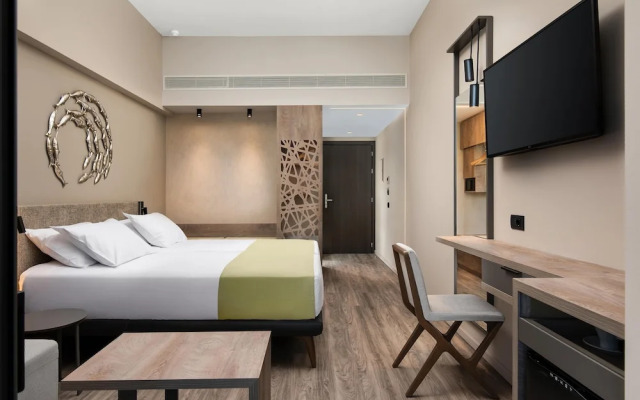 Amalthia Beach Resort